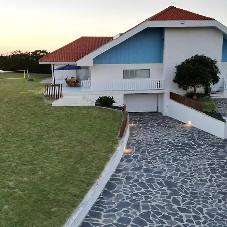 Front With Heated Pool - Sea La Vie * Fão
