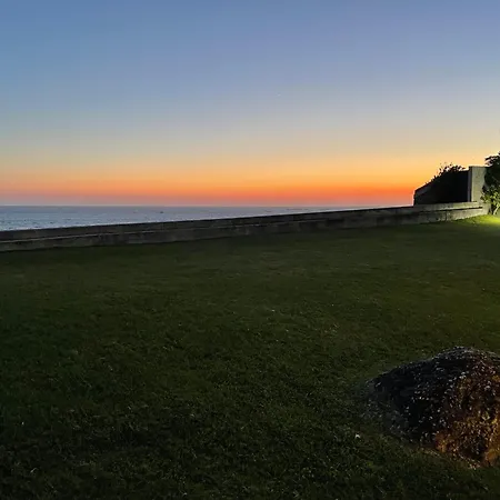 Hébergement de vacances Front With Heated Pool - Sea La Vie *