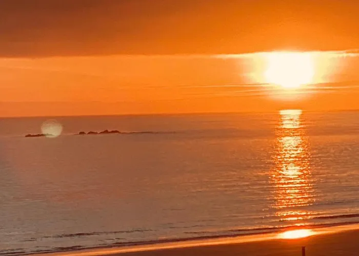 Front With Heated Pool - Sea La Vie *