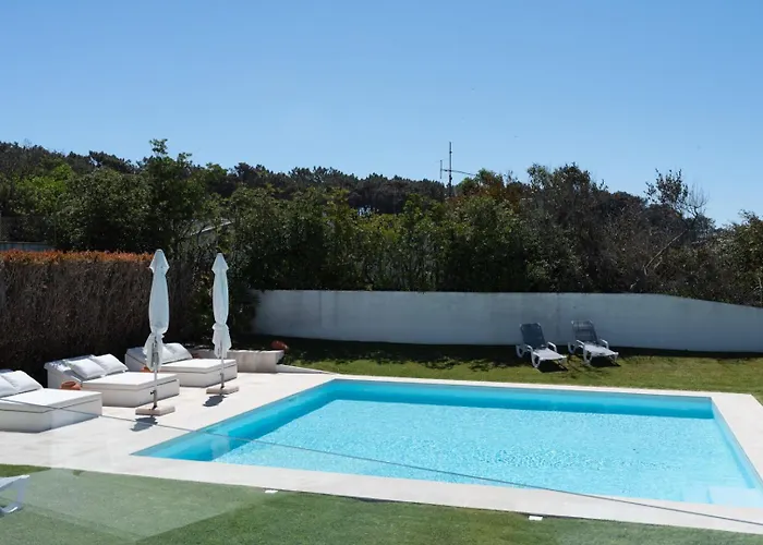 Hébergement de vacances Front With Heated Pool - Sea La Vie Fão