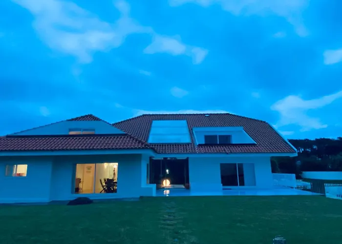 Front With Heated Pool - Sea La Vie Fão