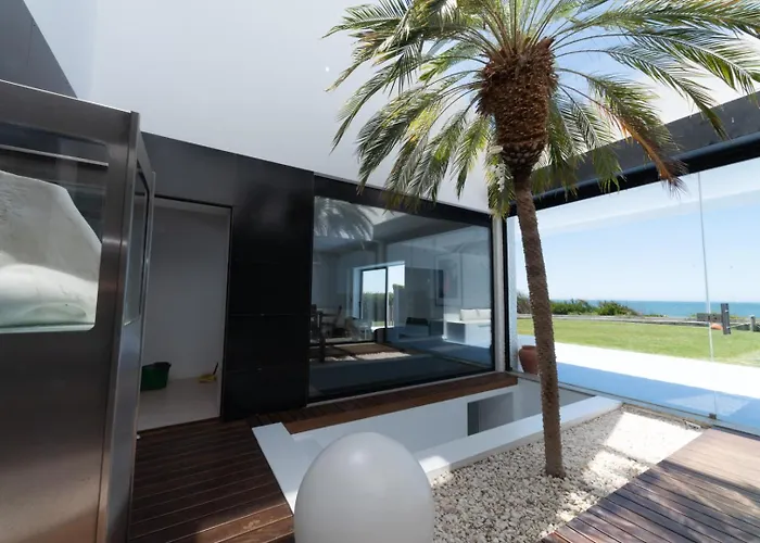 Front With Heated Pool - Sea La Vie *