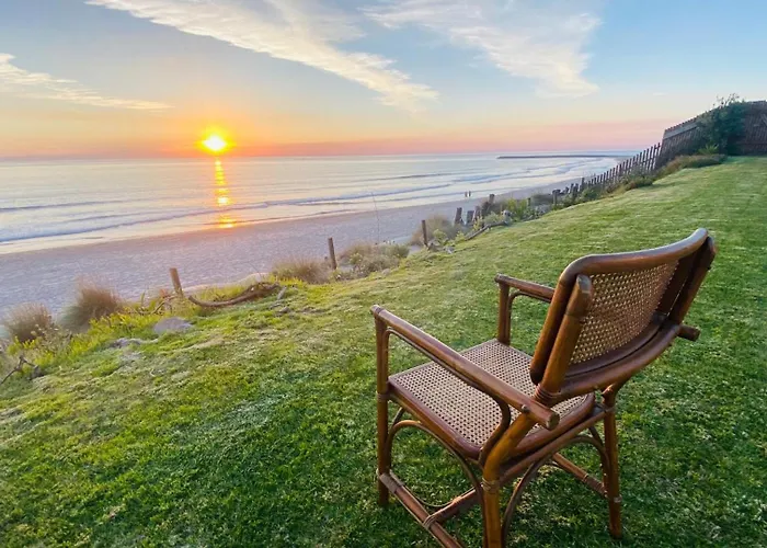 度假居 Front With Heated Pool - Sea La Vie *